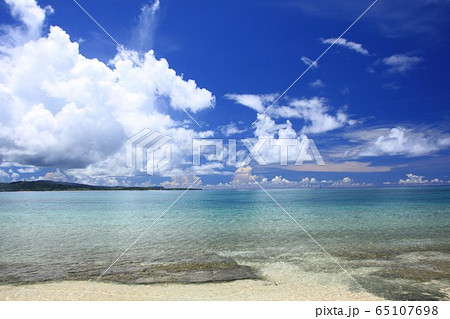 鳩間島屋良浜 鳩間島屋良浜 65107698