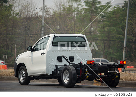 Private Pickup Truck Car Toyota Hilux Revo 65108023