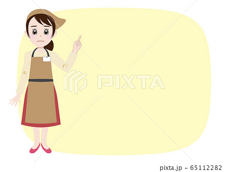 お伝えするエプロン姿の飲食店店員 65112282