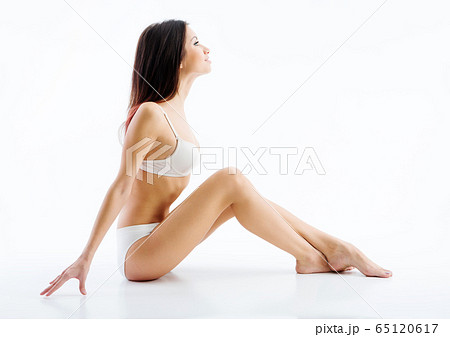 Beautiful woman with perfect figure 65120617