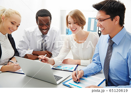 Group of business people Group of business people 65120619