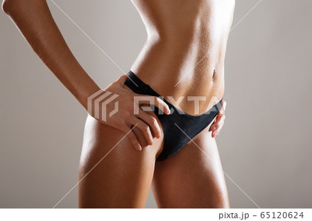 Beautiful slim body of woman Beautiful slim body of woman 65120624