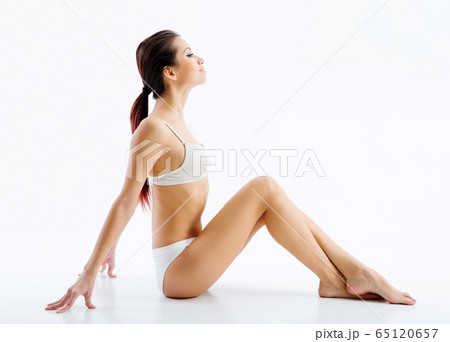Beautiful woman with perfect figure Beautiful woman with perfect figure 65120657