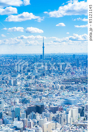 サンシャイン60展望台から見た都市風景 スカイツリー 東京都 の写真素材
