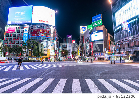 《東京都》人の消えた渋谷・自粛ムードの東京 《東京都》人の消えた渋谷・自粛ムードの東京 65122300