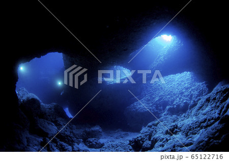 宮古島　ワイド　水中写真 65122716