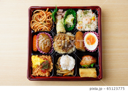 洋食幕の内弁当 65123775