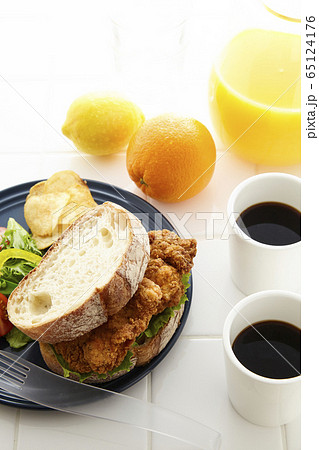 フライドチキンサンド フライドチキンサンド 65124176