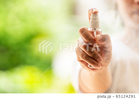 Spraying hand clean Spraying hand clean 65124291