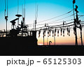 夕暮れと船 65125303