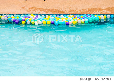 Swimming pool outdoor Swimming pool outdoor 65142764