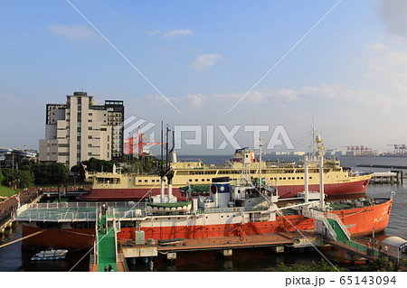 南極観測船宗谷と青函連絡船羊蹄丸 65143094