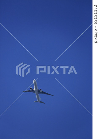 青空と飛行機 青空と飛行機 65151152