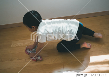 6 years old 6 years old 65151928