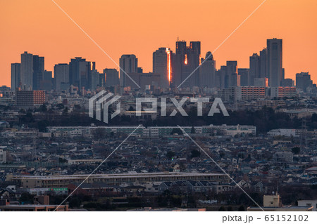 《東京都》東京の夜明け・新宿副都心 《東京都》東京の夜明け・新宿副都心 65152102