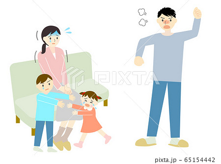 DV（家庭内暴力）の男性と、泣く母親と子供 65154442