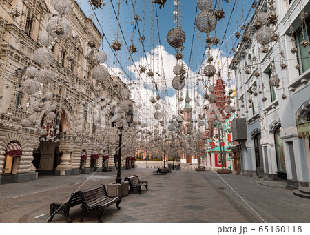 Empty Nikolskaya street in Moscow during the quarantine lockdown in April 2020 65160118