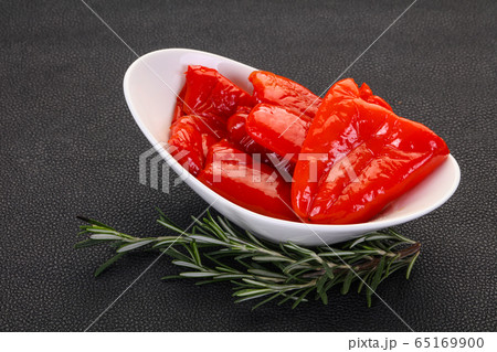 Pickled bell pepper Pickled bell pepper 65169900