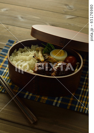 ハンバーグ弁当 65176980