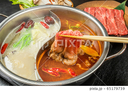 中華火鍋　Chinese hot pot 65179739
