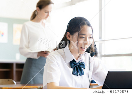 女子高生　授業 65179873