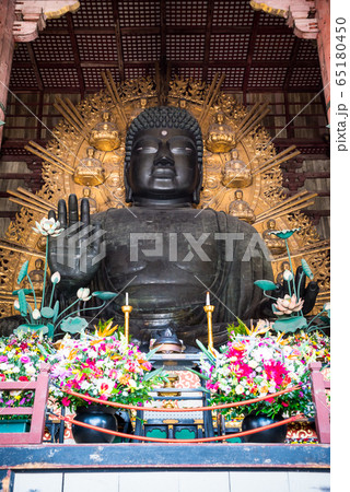 奈良の大仏 東大寺大仏殿 大仏尊像 奈良県奈良市 の写真素材