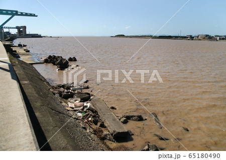 2011年(平成23年)9月 台風12号水害の有田川 2011年(平成23年)9月 台風12号水害の有田川 65180490