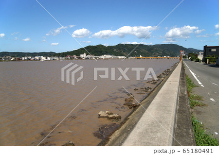 2011年(平成23年)9月 台風12号水害の有田川 2011年(平成23年)9月 台風12号水害の有田川 65180491
