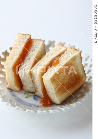 アンズジャムのサンドイッチ 65180561