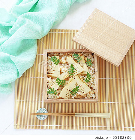 たけのこご飯のお弁当 たけのこご飯のお弁当 65182330