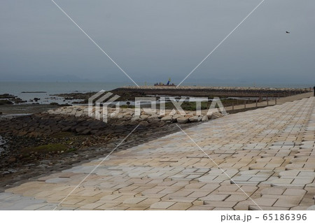 親水海岸　きららビーチ焼野　山陽小野田市 65186396