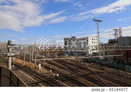東京都荒川区南千住のJR貨物隅田川駅 65194077