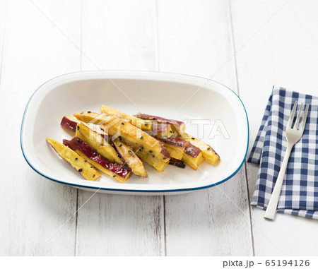 大学芋　さつまいも 65194126