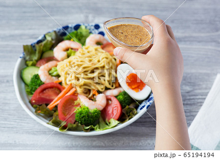 サラダラーメン サラダラーメン 65194194