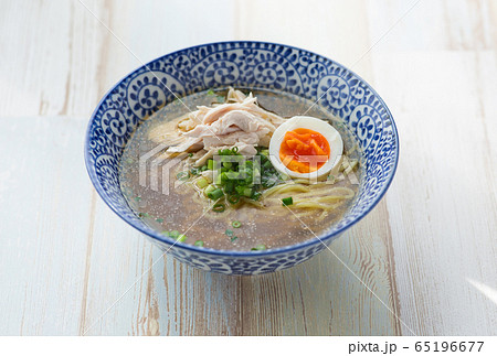 ラーメン ラーメン 65196677