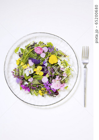 食用花のサラダ 65200680