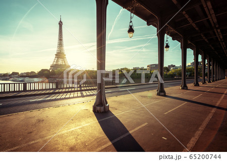 Eiffel Tower from Bir-Hakeim metal bridge in the 65200744