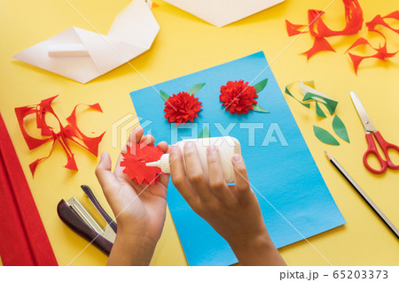 DIY instructions. How to make card with carnation flowers and origami dove at home. Card to Victory Day 9 May. Step by step photo instruction. Step 11. Paste the details on the card DIY instructions. How to make card with carnation flowers and origami dove at home. Card to Victory Day 9 May. Step by step photo instruction. Step 11. Paste the details on the card 65203373