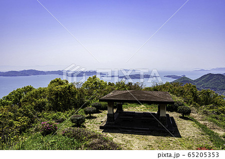 瀬戸内海 笠岡諸島 幻虹臺からの眺望 岡山県笠岡市 瀬戸内海 笠岡諸島 幻虹臺からの眺望 岡山県笠岡市 65205353
