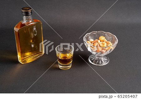 ウイスキーストレート ウイスキーストレート 65205407