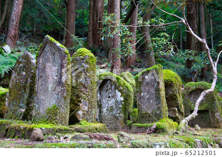 室生寺石仏 65212501