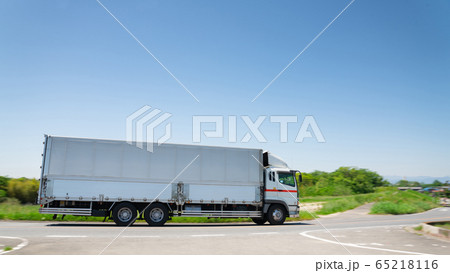 大型　トラック　イメージ 65218116