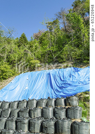 土砂崩れ 災害 大雨 土砂崩れ 災害 大雨 65220948