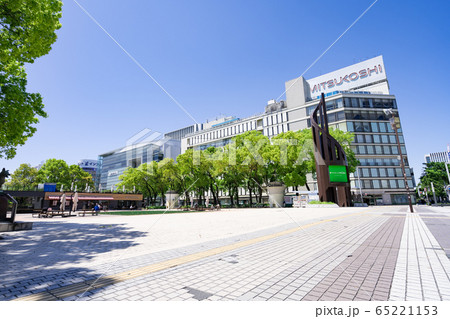 愛知県 名古屋中区・栄・都市風景 久屋大通公園 ミツコシマエヒロバス 名古屋栄三越 愛知県 名古屋中区・栄・都市風景 久屋大通公園 ミツコシマエヒロバス 名古屋栄三越 65221153
