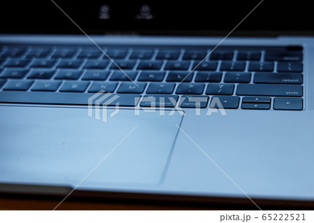 ノートパソコン　キーボード 65222521