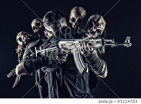 Nuclear post-apocalypse creature brandishing ax 65224703