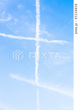飛行機雲 65228858