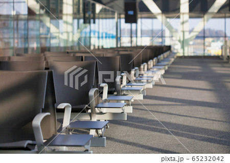 Photo of empty boarding gate in airport Photo of empty boarding gate in airport 65232042
