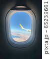 飛行機の窓から 65239661