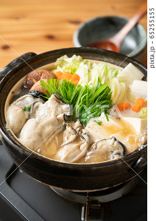 牡蠣の味噌鍋 牡蠣の味噌鍋 65255155